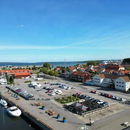 Vaenerport Lakefront Hotell Mariestad Exterior photo