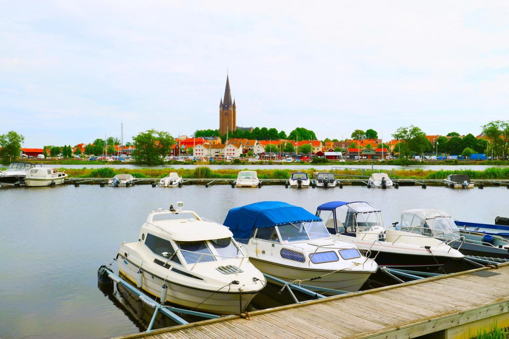 Vaenerport Lakefront Hotell Hotelli