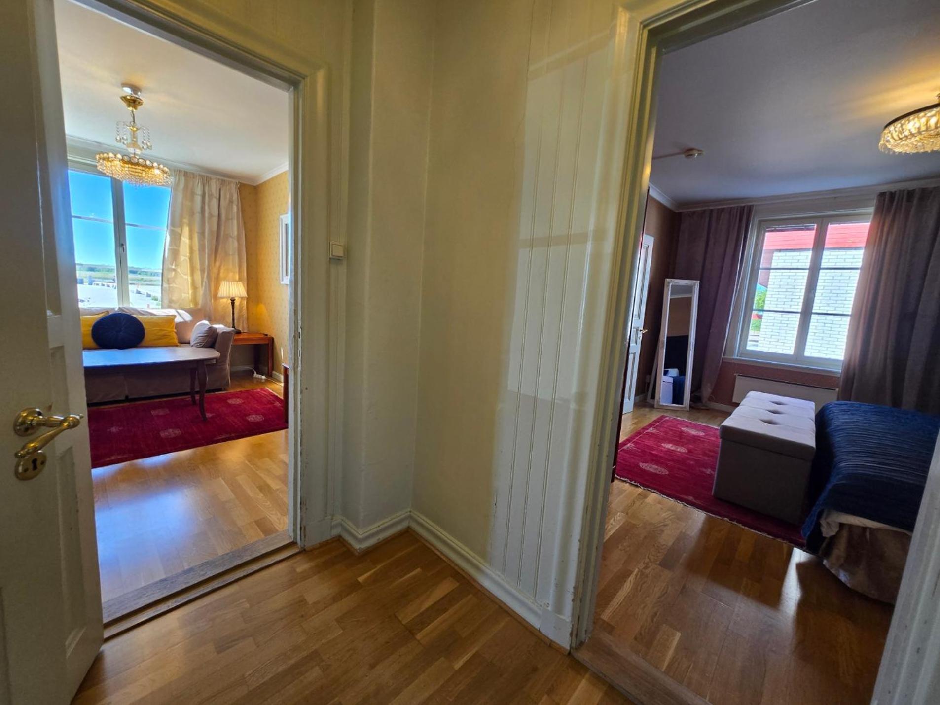 Hotell Vänerport 3*